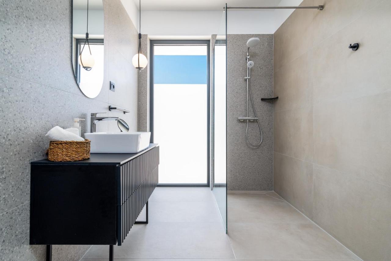 New! Villa Bava With 4 En-Suite Bedrooms, Heated 33 Sqm Pool Omiš Exterior foto