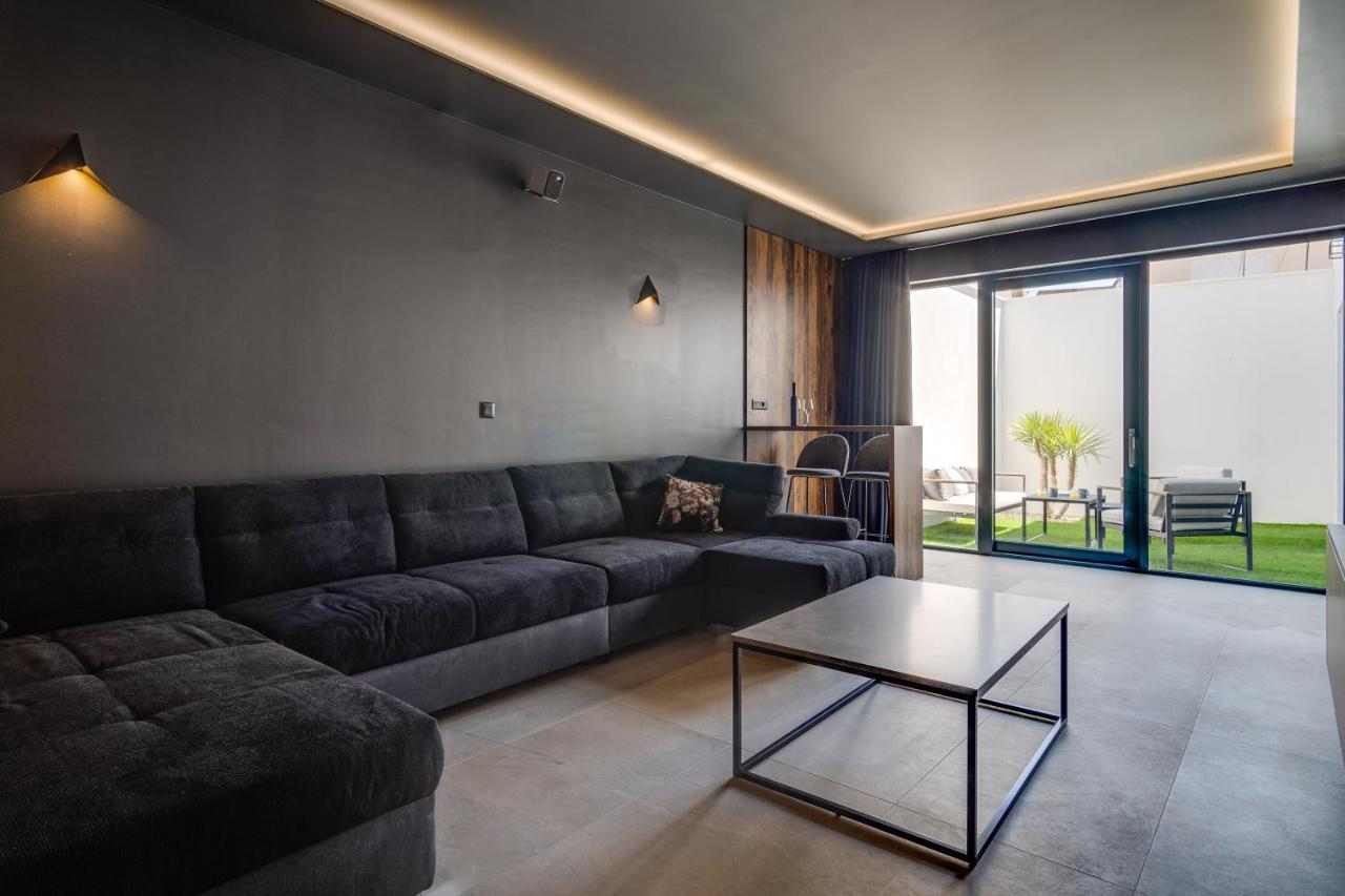 New! Villa Bava With 4 En-Suite Bedrooms, Heated 33 Sqm Pool Omiš Exterior foto